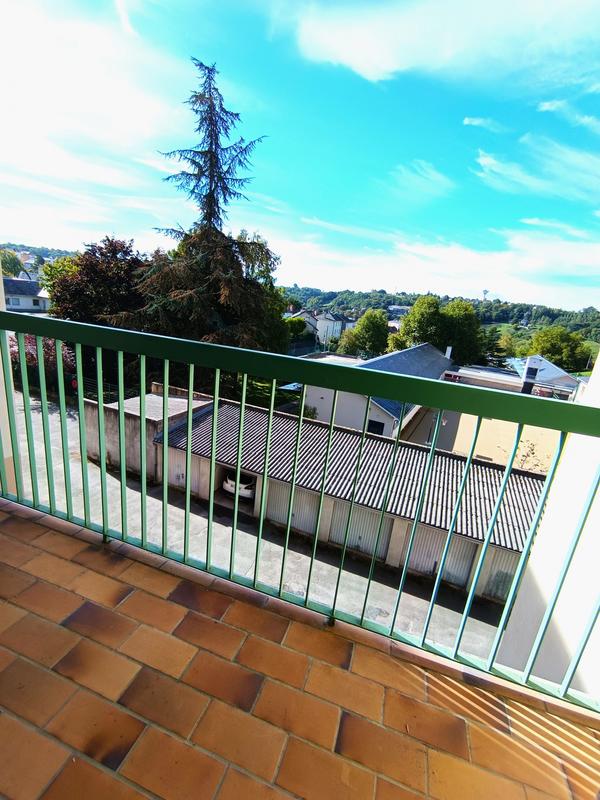 Appartement - 100 m² - 4 pièces