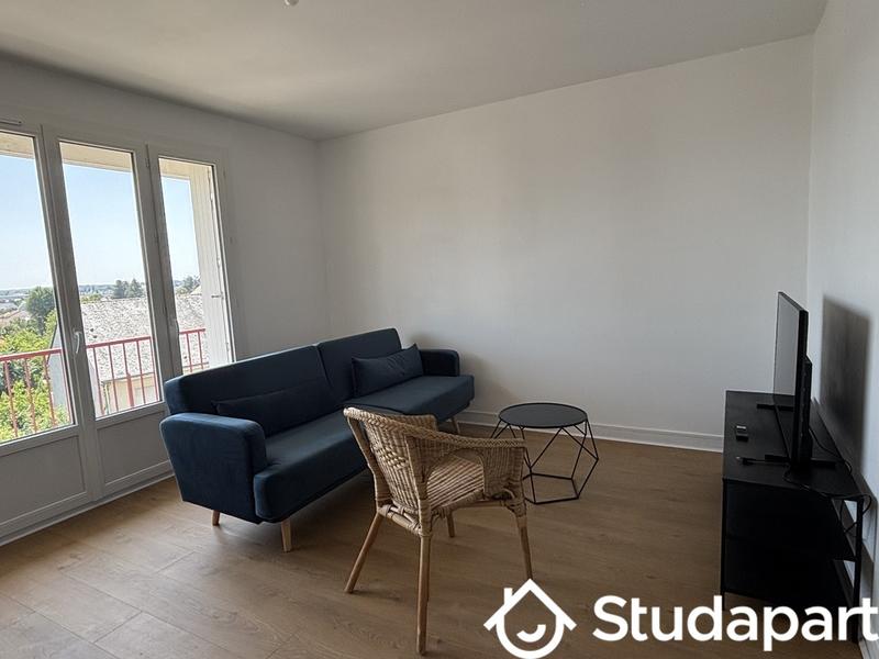 Chambre - 9 m² - 1 pièce