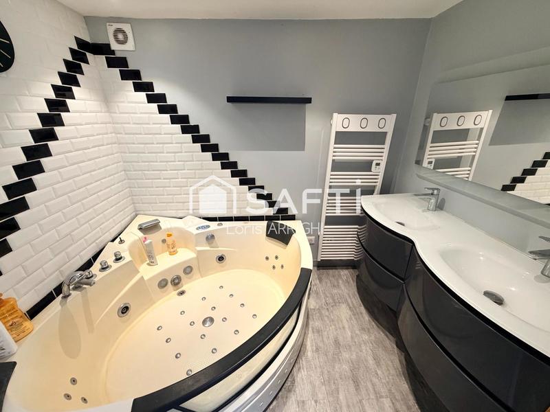 Maison - 107 m² - 4 pièces