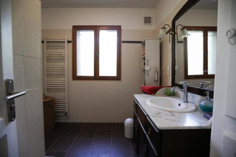 Villa - 182 m² - 6 pièces