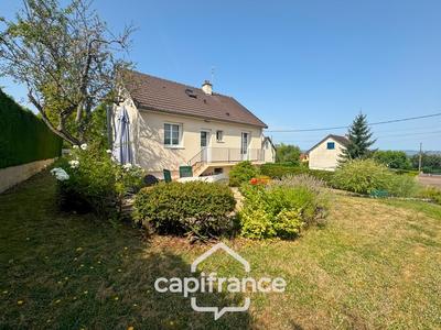 Maison - 106 m² - 5 pièces