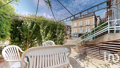 Maison - 128 m² - 5 pièces