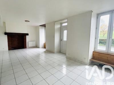 Maison - 83 m² - 4 pièces