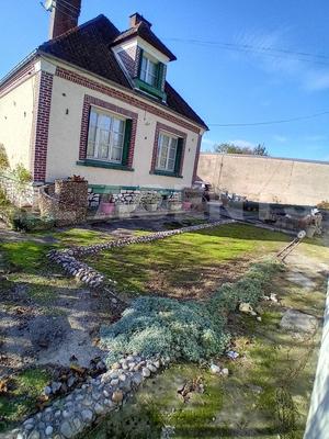 Maison - 111 m² - 4 pièces