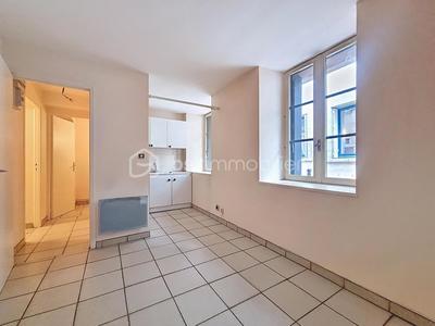 Appartement - 25 m² - 1 pièce