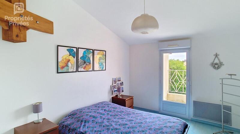 Maison - 238 m² - 7 pièces