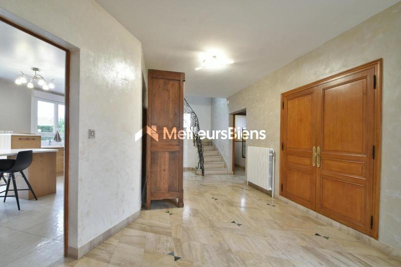 Maison - 175 m² - 5 pièces