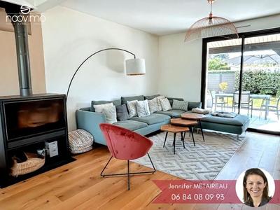 Maison - 94 m² - 4 pièces