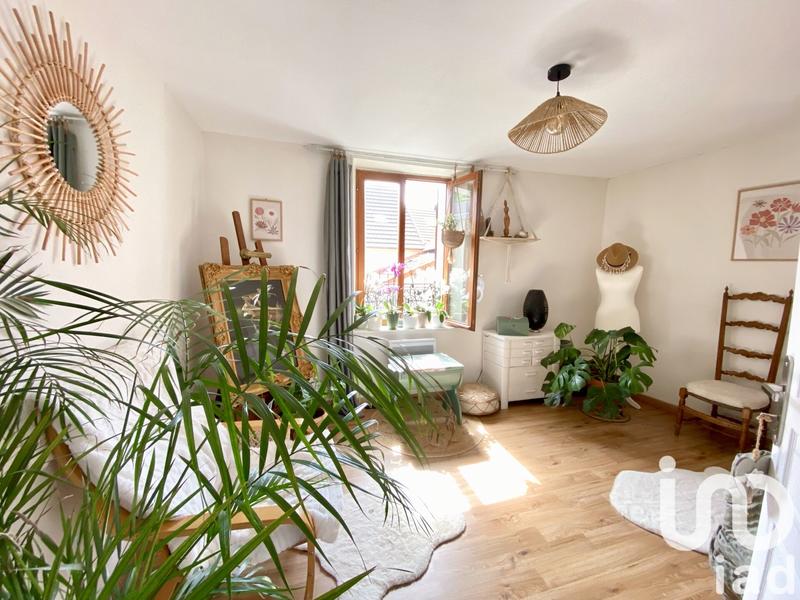 Maison - 110 m² - 4 pièces