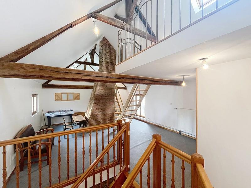 Maison - 168 m² - 6 pièces