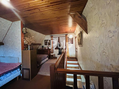 Maison - 148 m² - 6 pièces