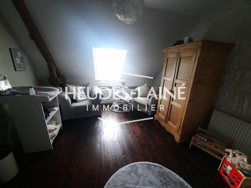 Maison - 220 m² - 8 pièces