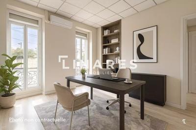 Bureau - 200 m² - 11 pièces