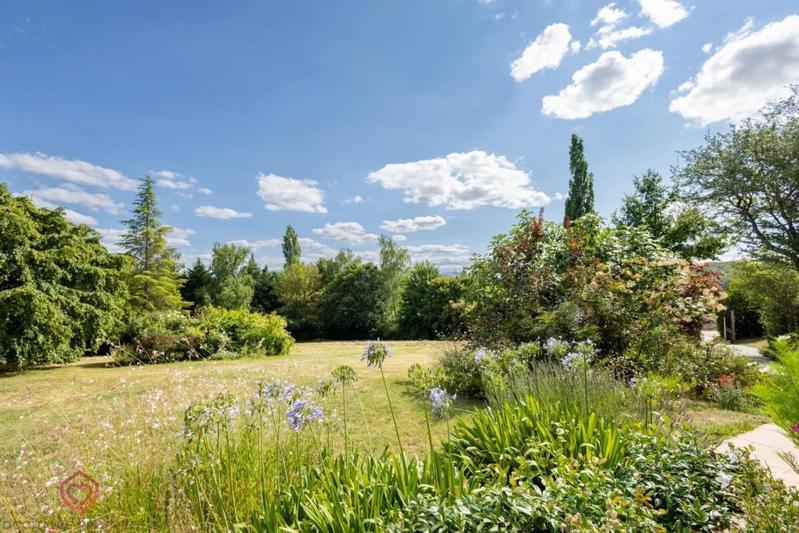 Demeure - 304 m² - 10 pièces