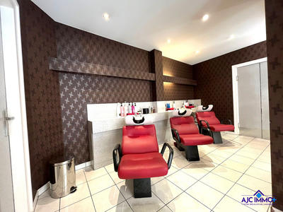 Fonds de commerce - Local commercial - 98 m²