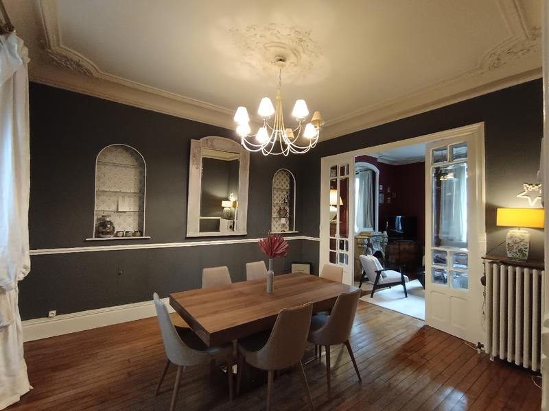 Maison de maîtres - 304 m² - 9 pièces