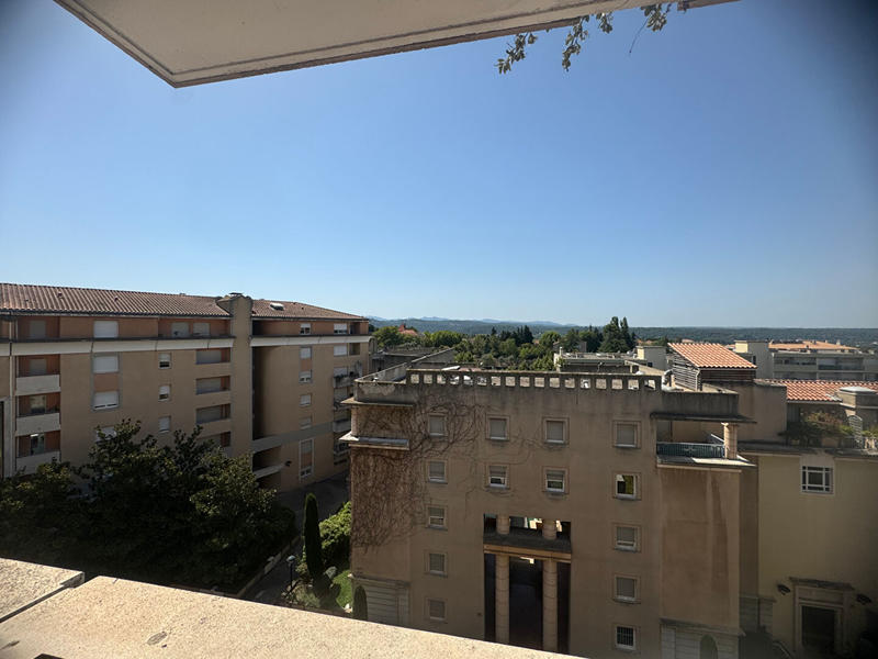 Appartement - 100 m² - 4 pièces