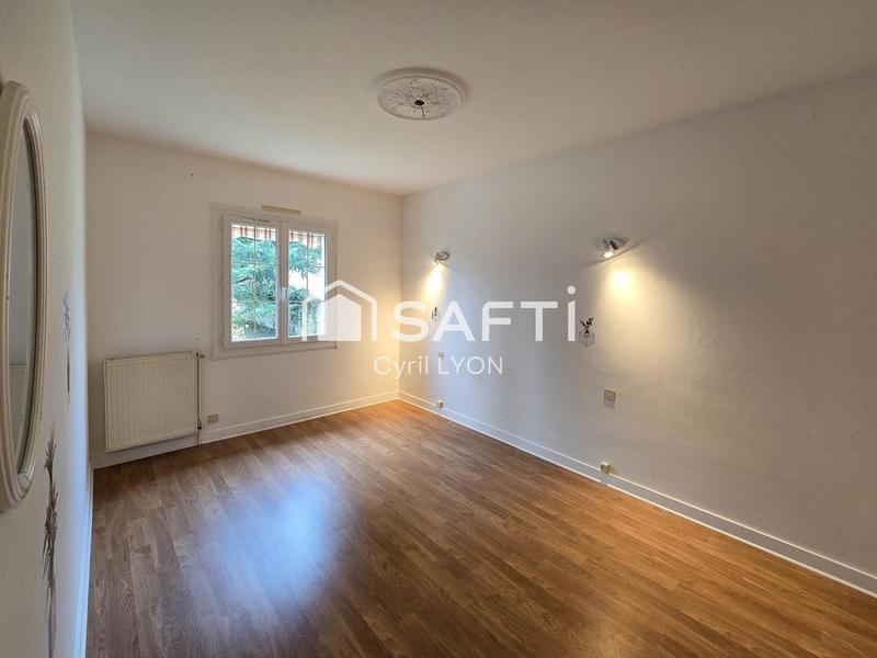 Maison - 161 m² - 6 pièces