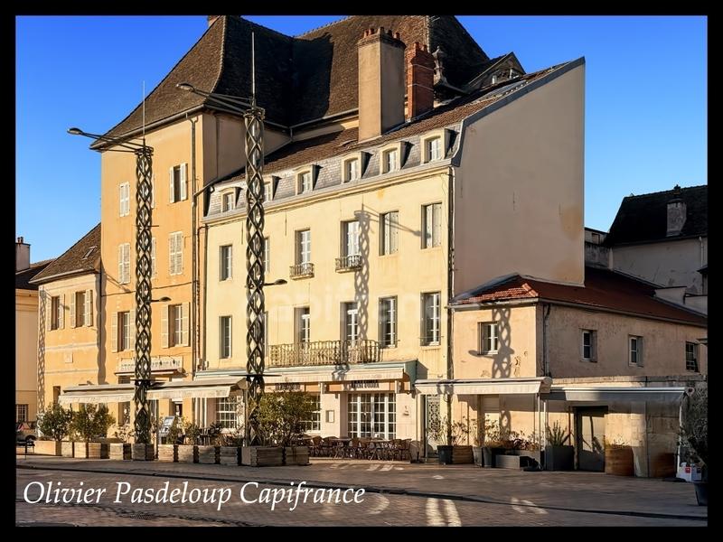 Immeuble - 321 m² - 14 pièces