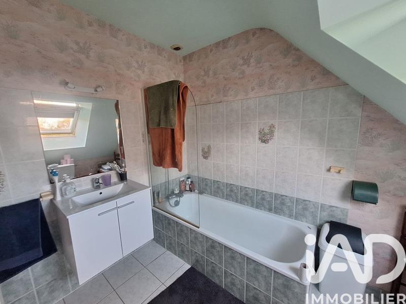 Maison - 95 m² - 5 pièces