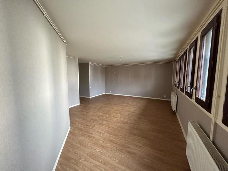 Appartement - 80 m² - 4 pièces