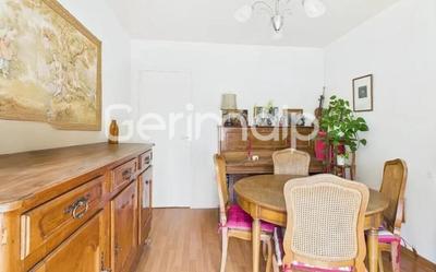 Appartement - 79 m² - 3 pièces