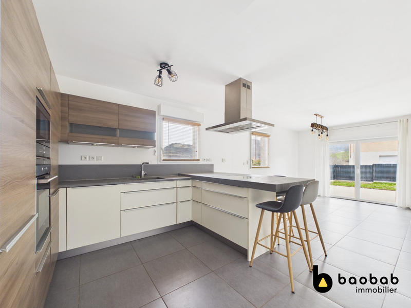 Appartement - 81 m² - 4 pièces