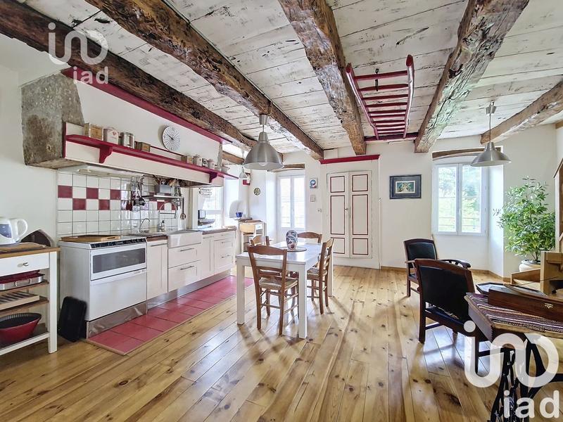 Maison de village - 106 m² - 4 pièces