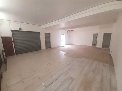 Local commercial - 68 m² - 1 pièce