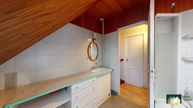 Maison traditionnelle - 105 m² - 5 pièces