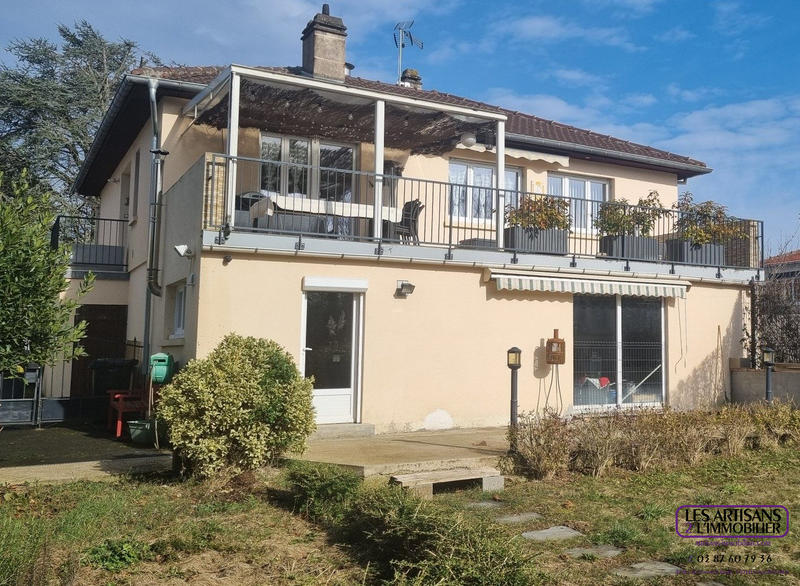 Maison - 142 m² - 7 pièces