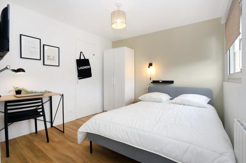 Appartement - 85 m² - 5 pièces