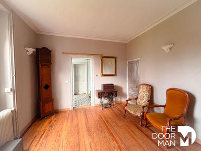 Maison bourgeoise - 245 m² - 9 pièces