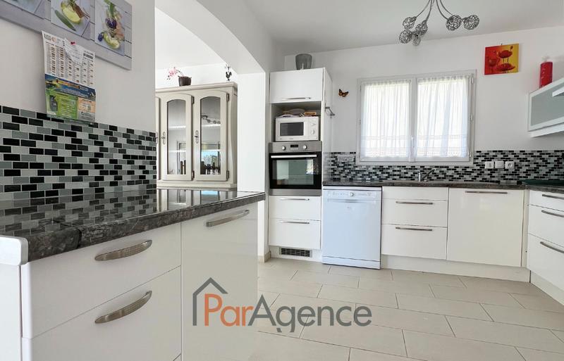 Maison - 122 m² - 5 pièces