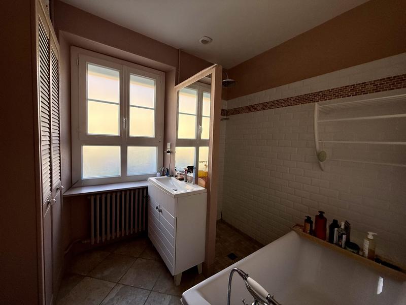 Maison ancienne - 173 m² - 5 pièces