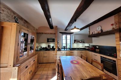 Mas - 390 m² - 12 pièces