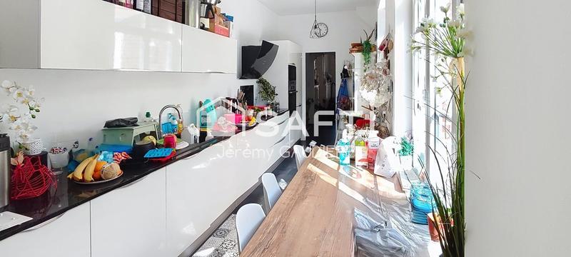 Maison - 195 m² - 6 pièces