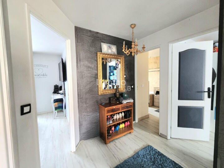 Maison - 100 m² - 6 pièces