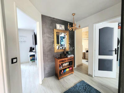 Maison - 100 m² - 6 pièces