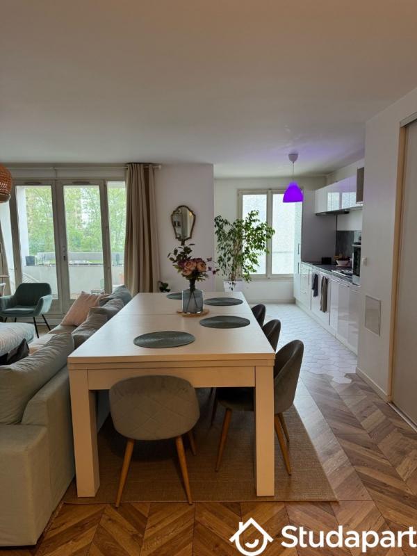 Chambre - 12 m² - 1 pièce