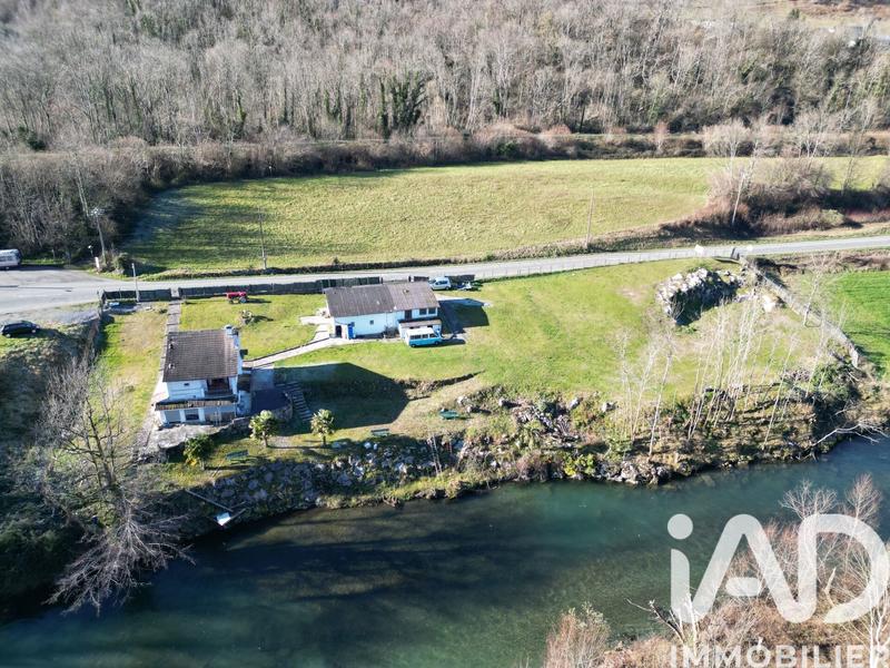 Maison - 86 m² - 4 pièces