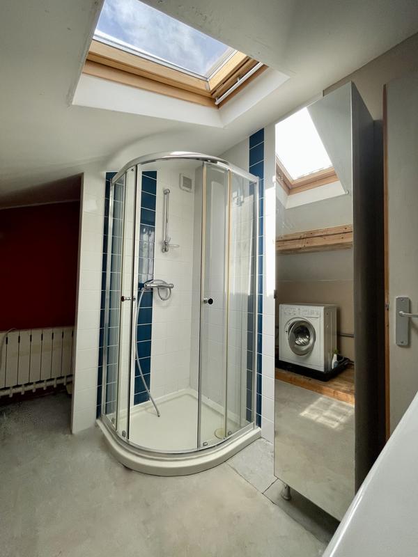 Maison traditionnelle - 84 m² - 4 pièces