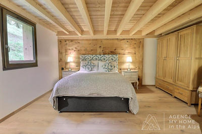 Châlet - 368 m² - 9 pièces