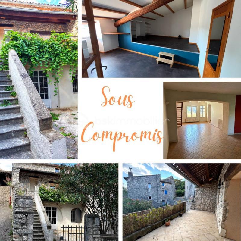 Maison en pierre - 97 m² - 3 pièces