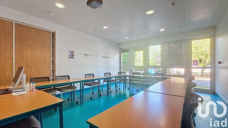 Château - 900 m² - 32 pièces