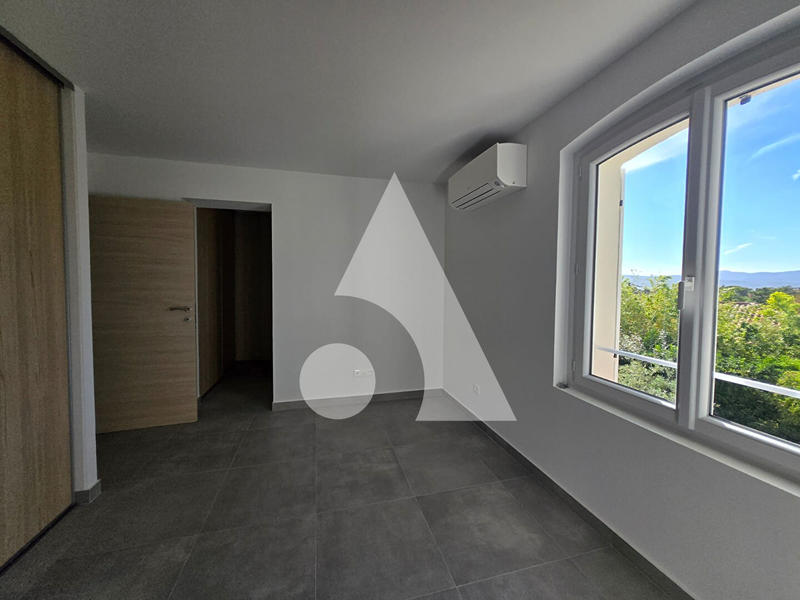 Appartement - 122 m² - 5 pièces