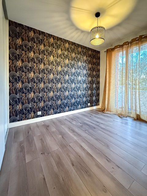 Appartement - 77 m² - 4 pièces