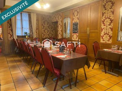 Local commercial - 140 m² - 3 pièces