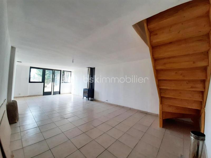 Maison en pierre - 120 m² - 4 pièces