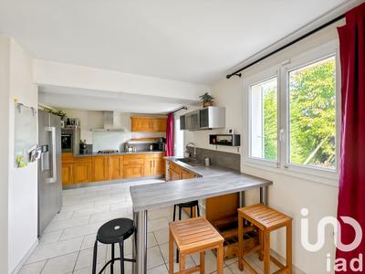 Maison - 123 m² - 6 pièces